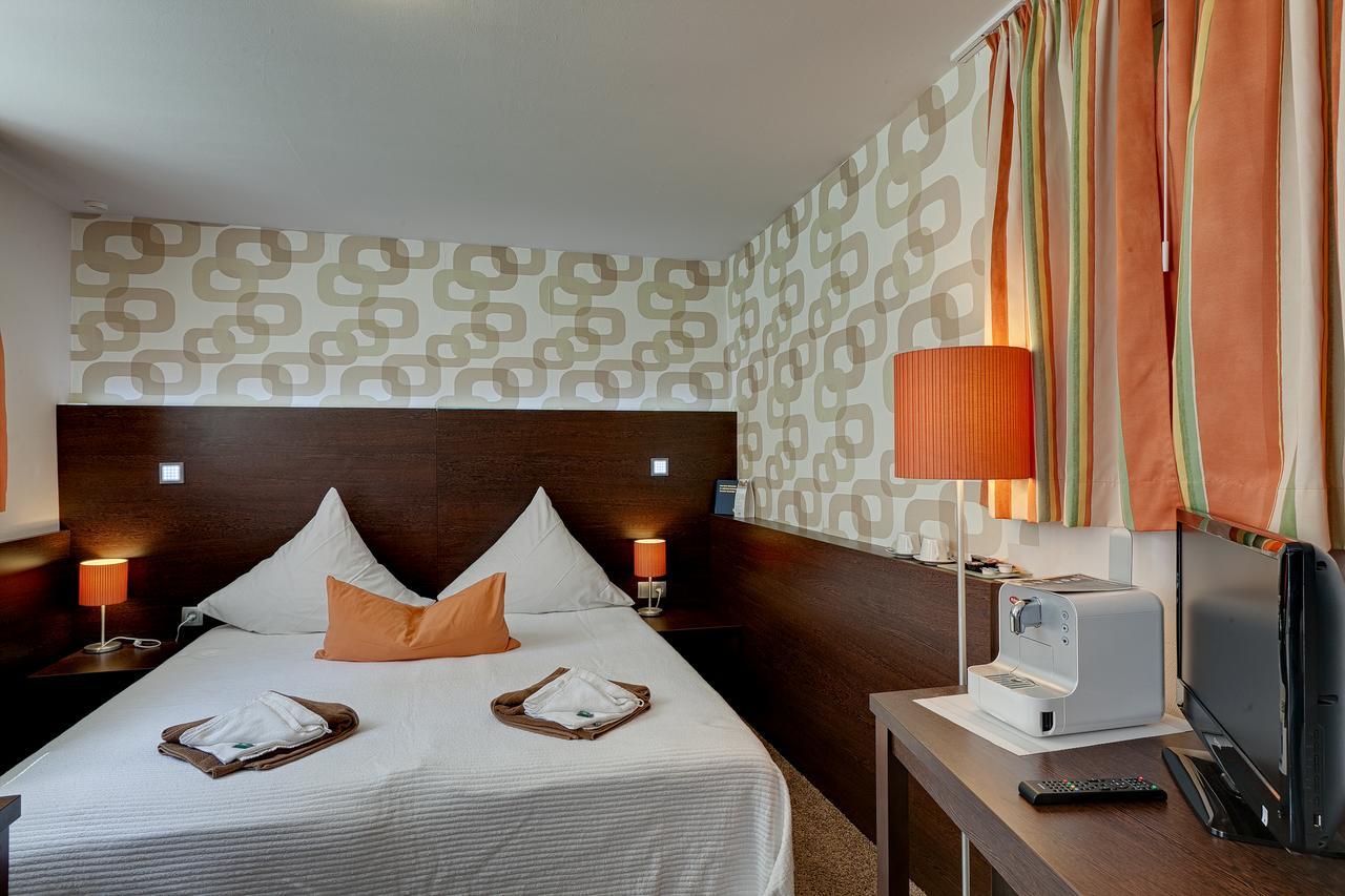 Hotel Kleine Radlerherberge Möckmühl Esterno foto